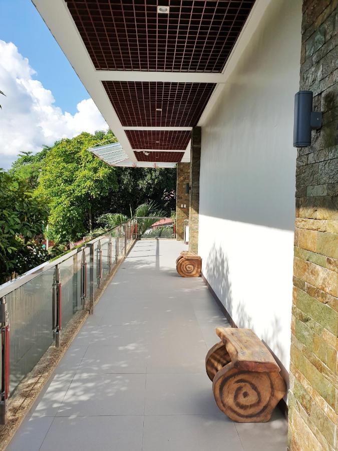 Mj Pension House Talisay  Exterior photo